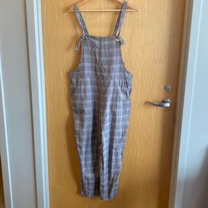 H&M Plaid Overalls: Women's Jumpsuit - Size 6